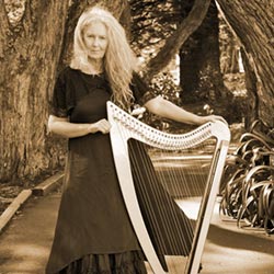 Gold Camac harp and Auckland harp player and singer Robyn Sutherland 